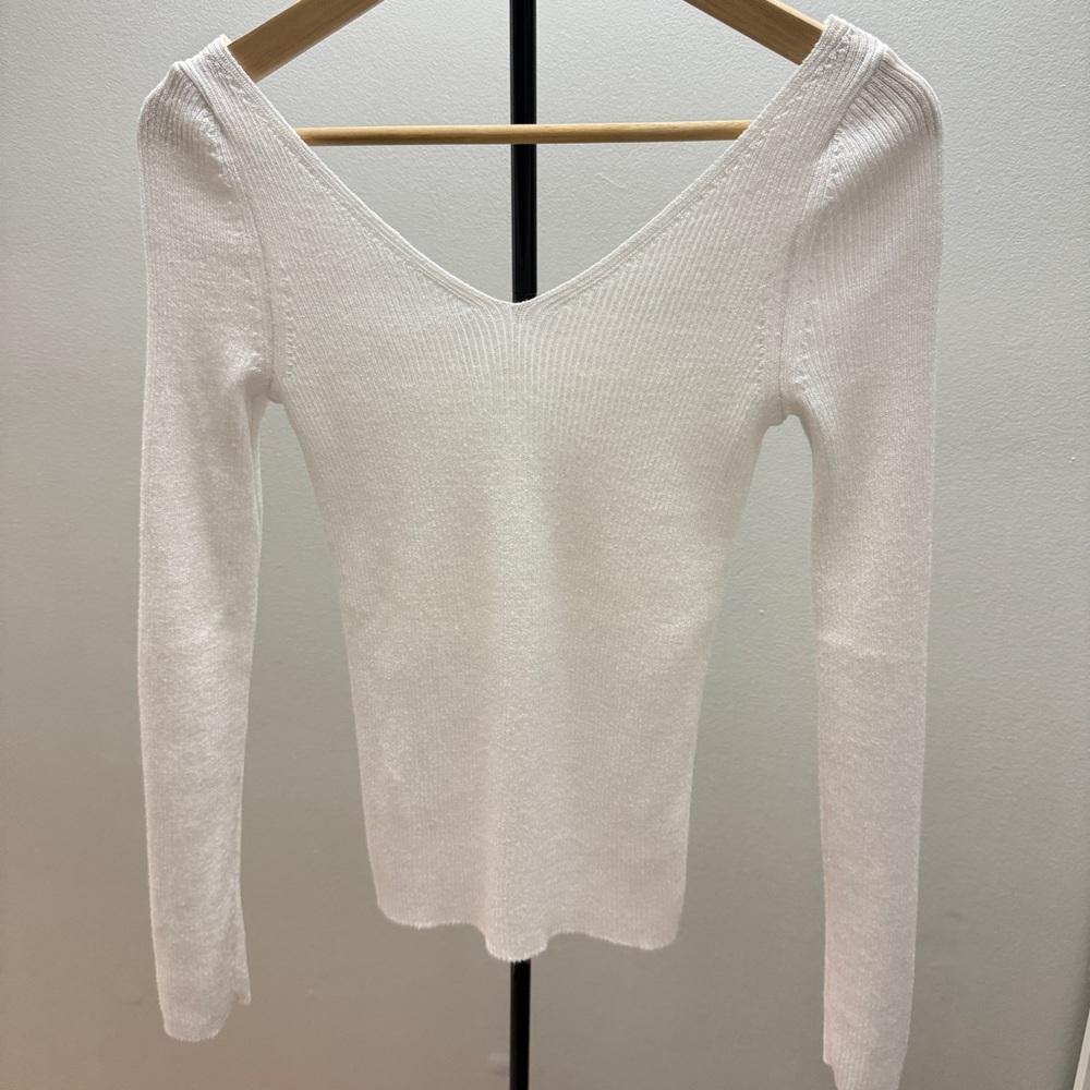 🎉BUY ONE GET ONE FREE 
Mango Soft Cream Knit Sweater